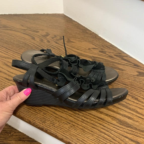 Clark sandals - Picture 1 of 10